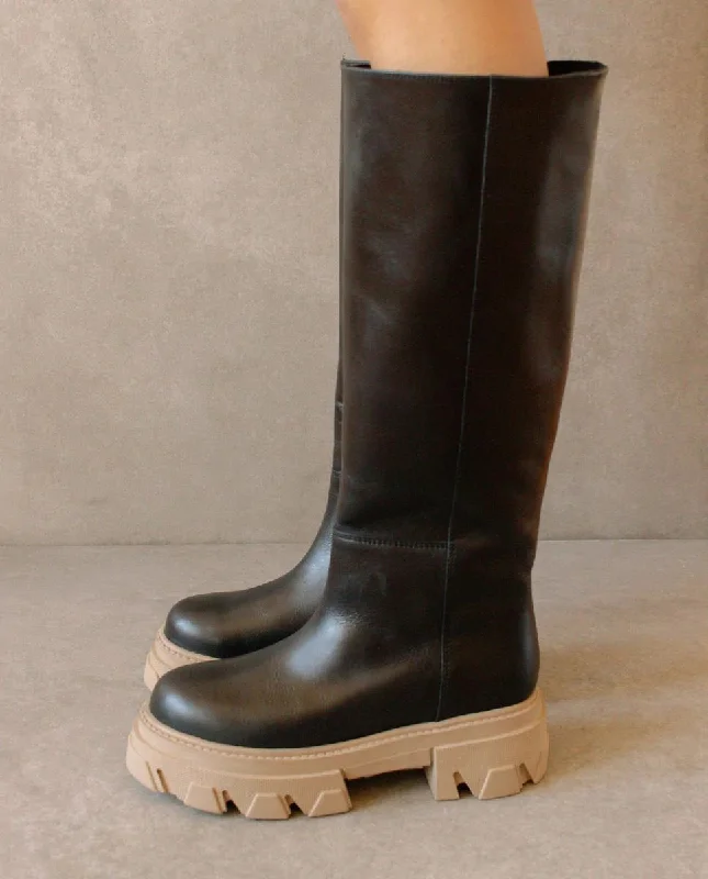 Alohas Katiuska Black Stone Beige Boots