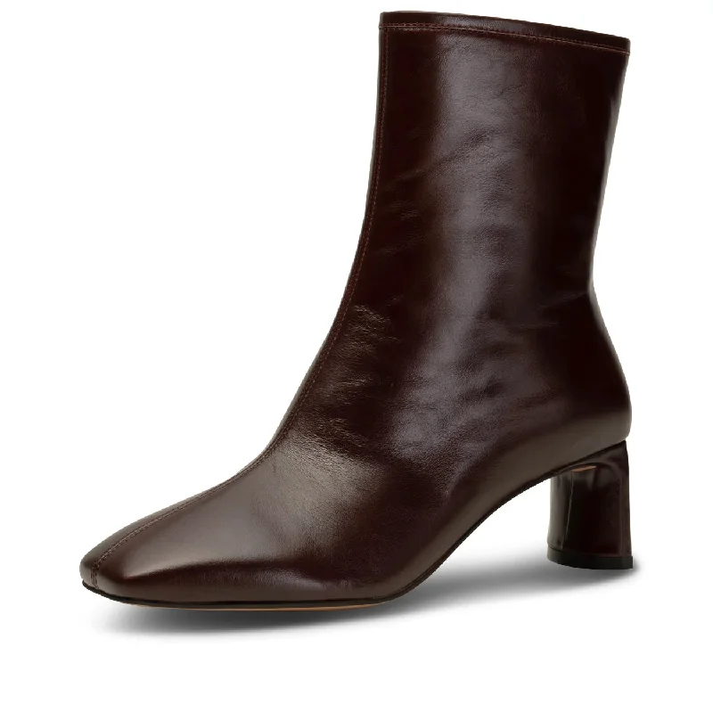 Arlo Zip Leather Boots - Brown