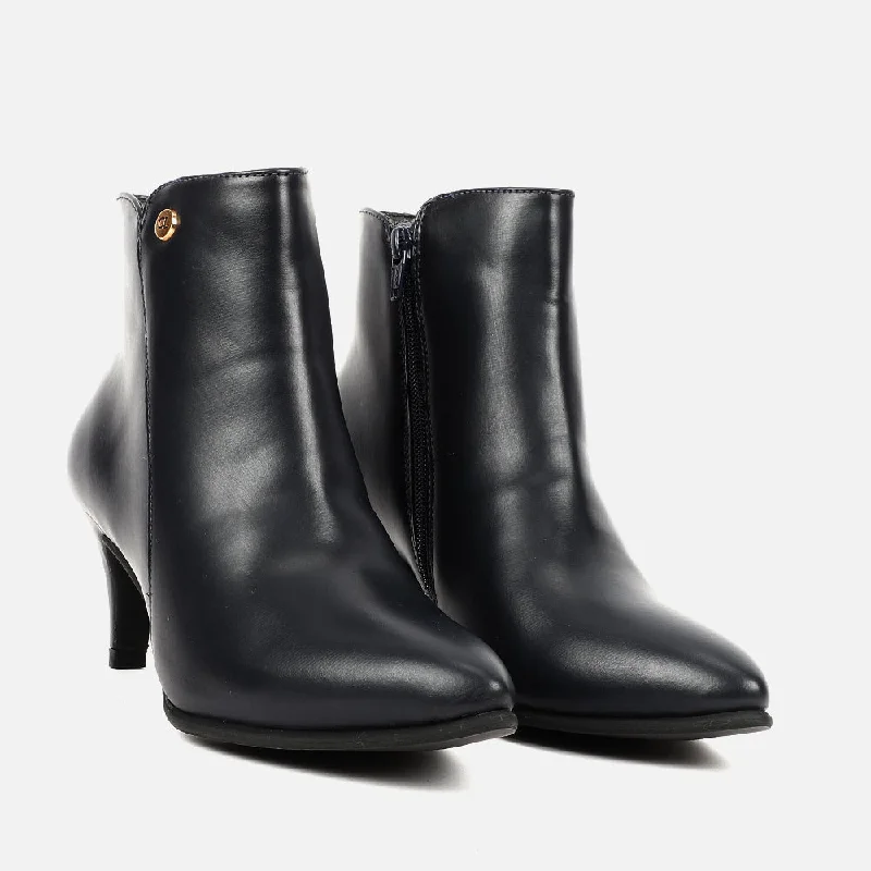 Women Synthetic Boots