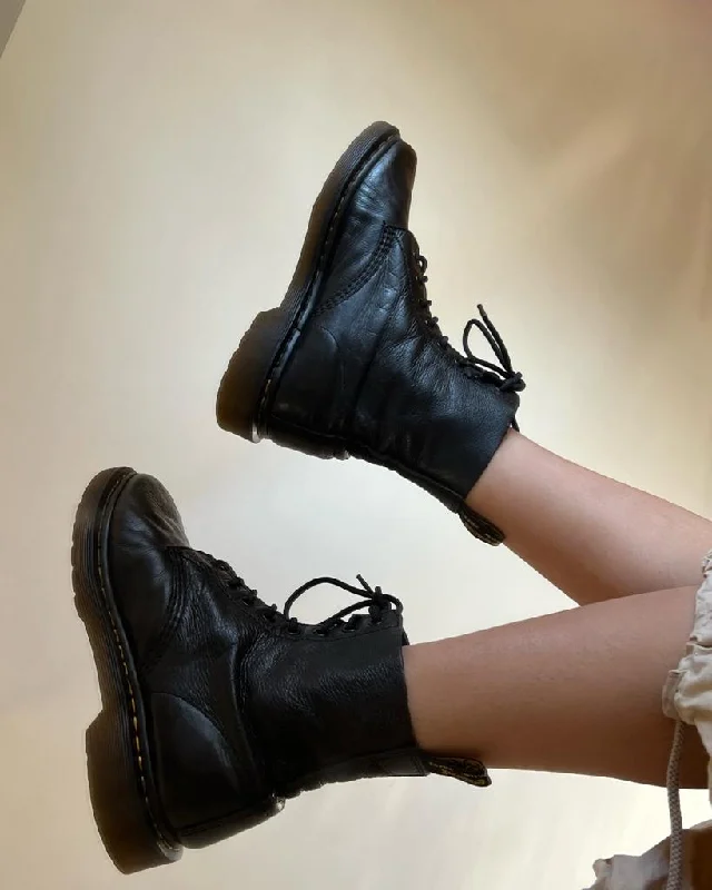 Dr martens black boots