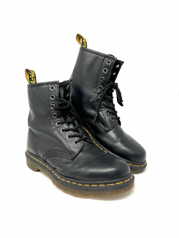 Dr. Martens Size 8 Black Lace-Up Leather Shoes Boots