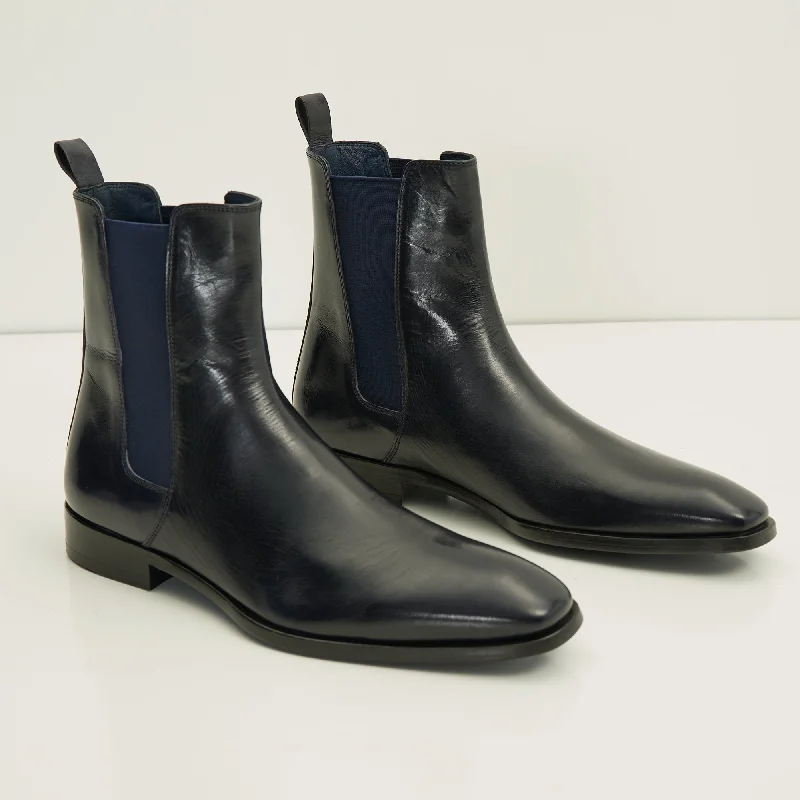 Leather Essential Chelsea Boot - Navy Buffalo