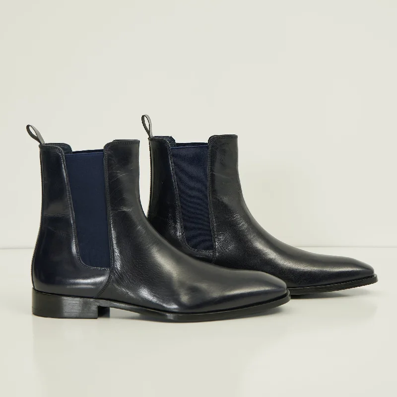 Leather Essential Chelsea Boot - Navy Buffalo