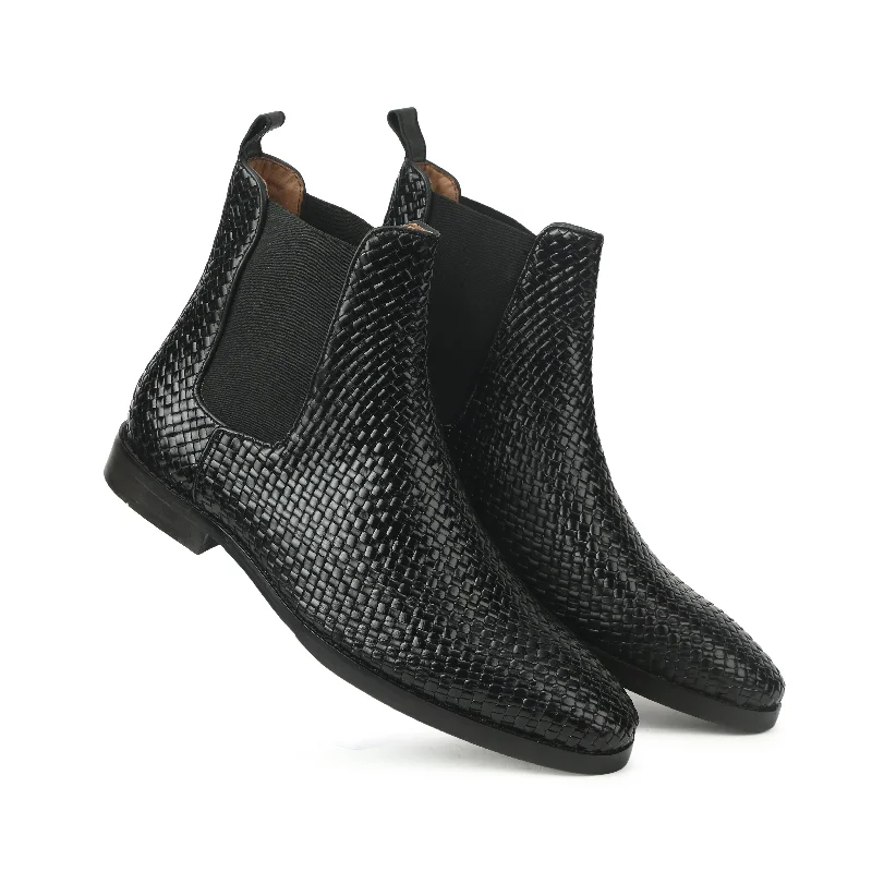 Vega The Mesh Black Boot