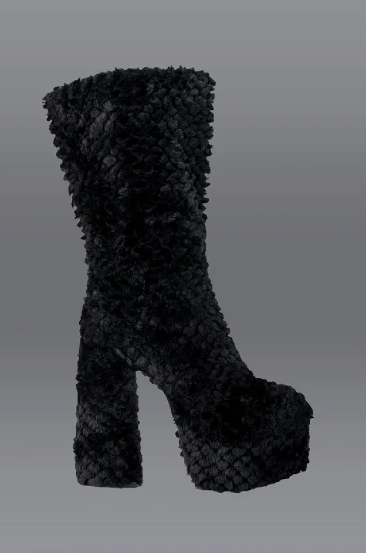 AZALEA WANG JERUSHA FUR CHUNKY BOOT IN BLACK