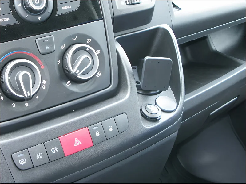 Extra-Strength Dash Mount