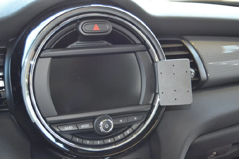 Angled Dash Mount for Mini Cooper Convertible, Cooper Hardtop