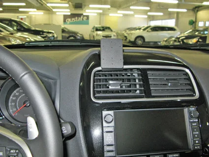 Center Dash Mount for Mitsubishi Outlander Sport