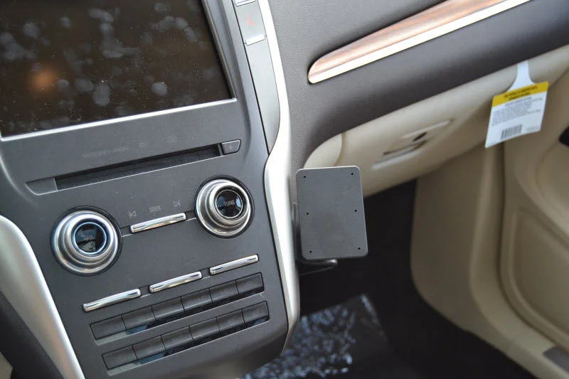 Angled Dash Mount for Lincoln MKC