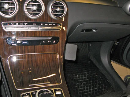 Angled Dash Mount for Mercedes Benz GLC-Class